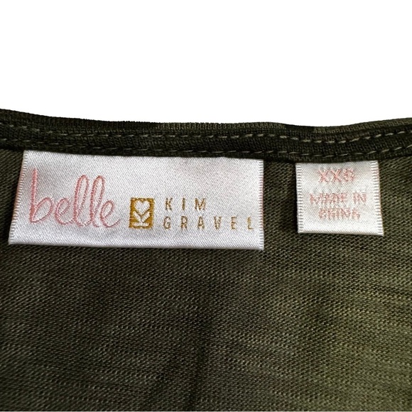 Belle by Kim Gravel Camo Green Top Shirt Tee Size XXS Runs Big Floral Embroidery - Picture 3 of 13